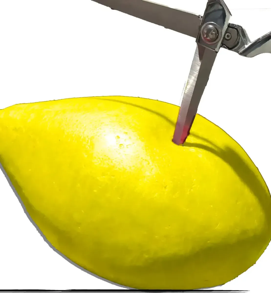 arteaga-2025-05-stabbed-balloon-04