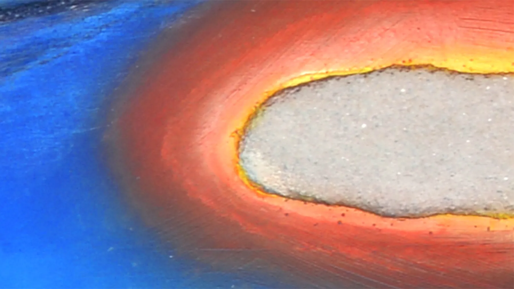arteaga-2025-08-whispers-in-the-cloud-05
