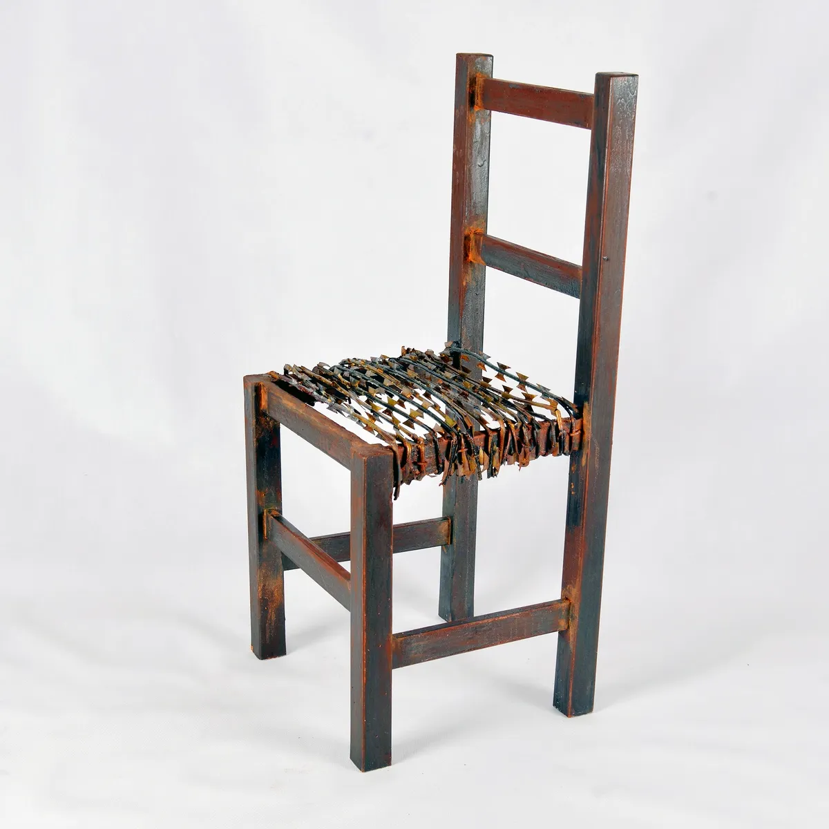 arteaga-2025-fake-news-the-chair-main